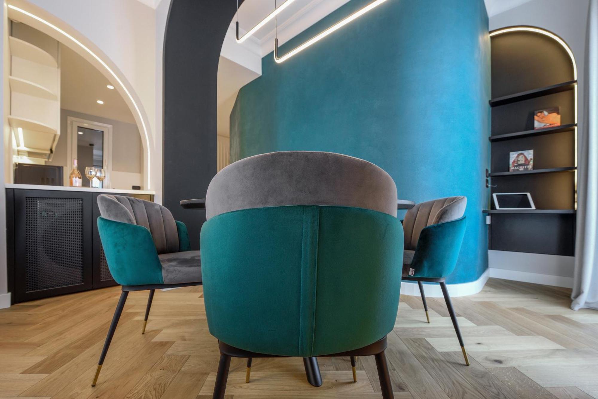 King Apartment Thessaloniki By Luxlikehome Tesalonika Bagian luar foto