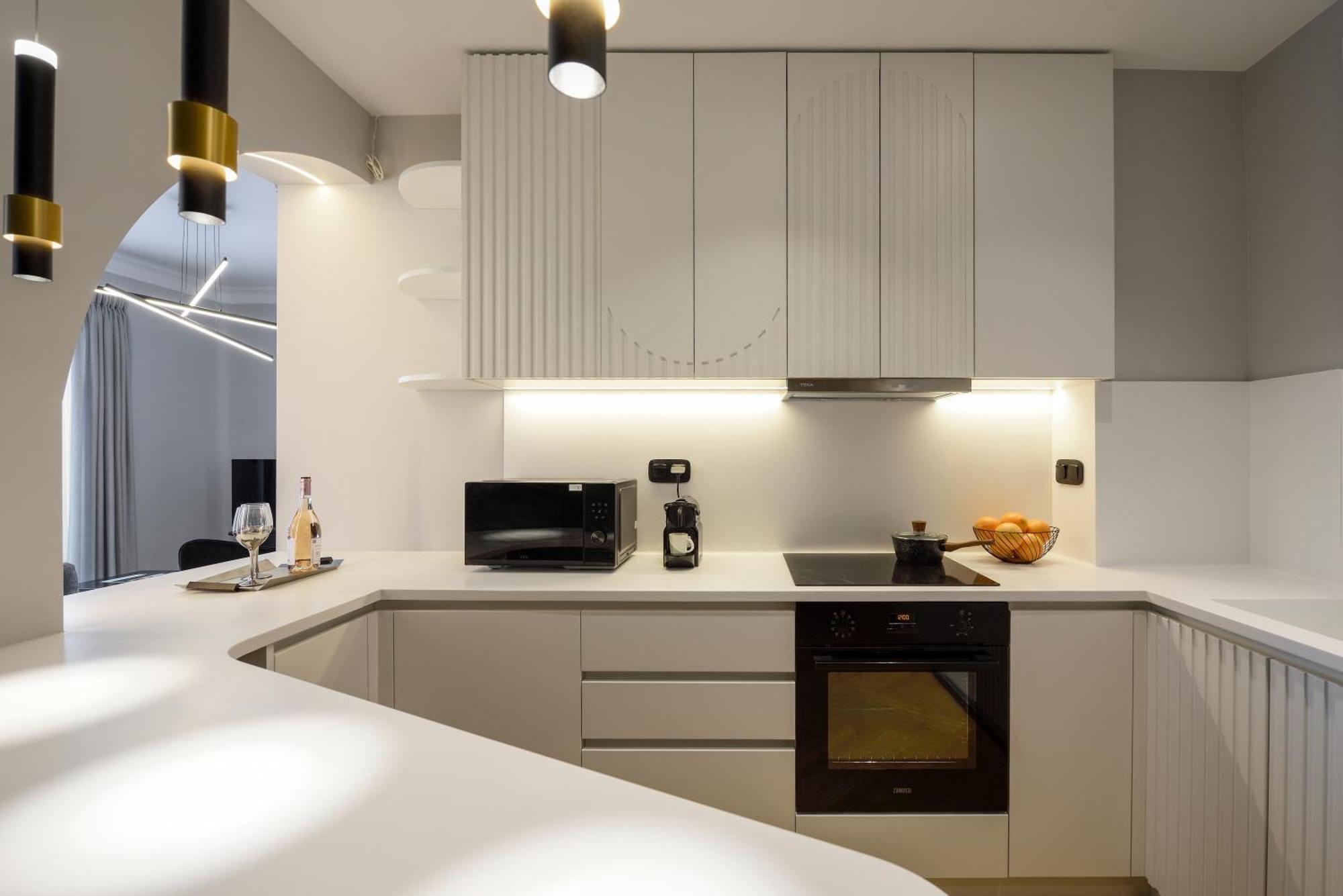 King Apartment Thessaloniki By Luxlikehome Tesalonika Bagian luar foto