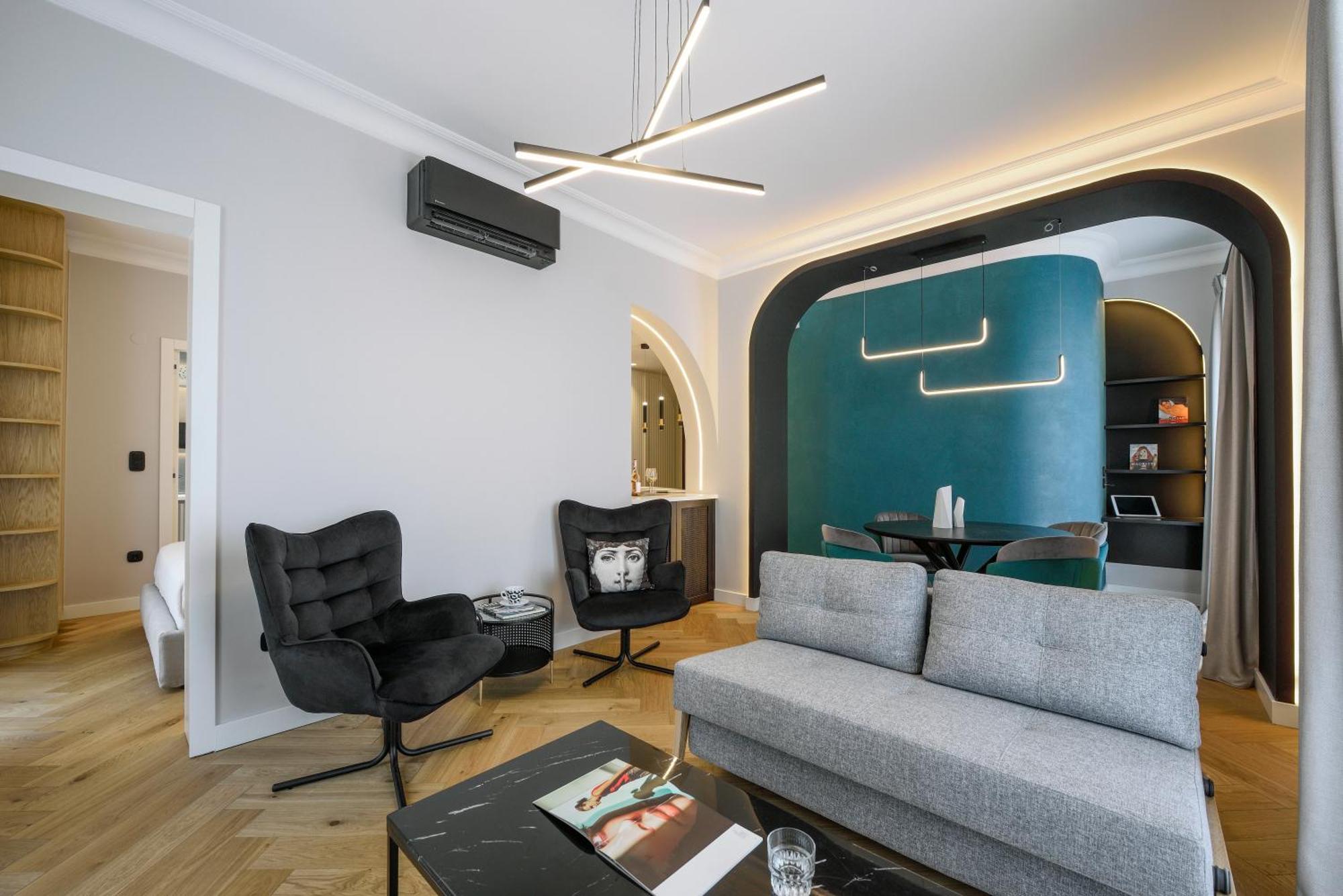 King Apartment Thessaloniki By Luxlikehome Tesalonika Bagian luar foto