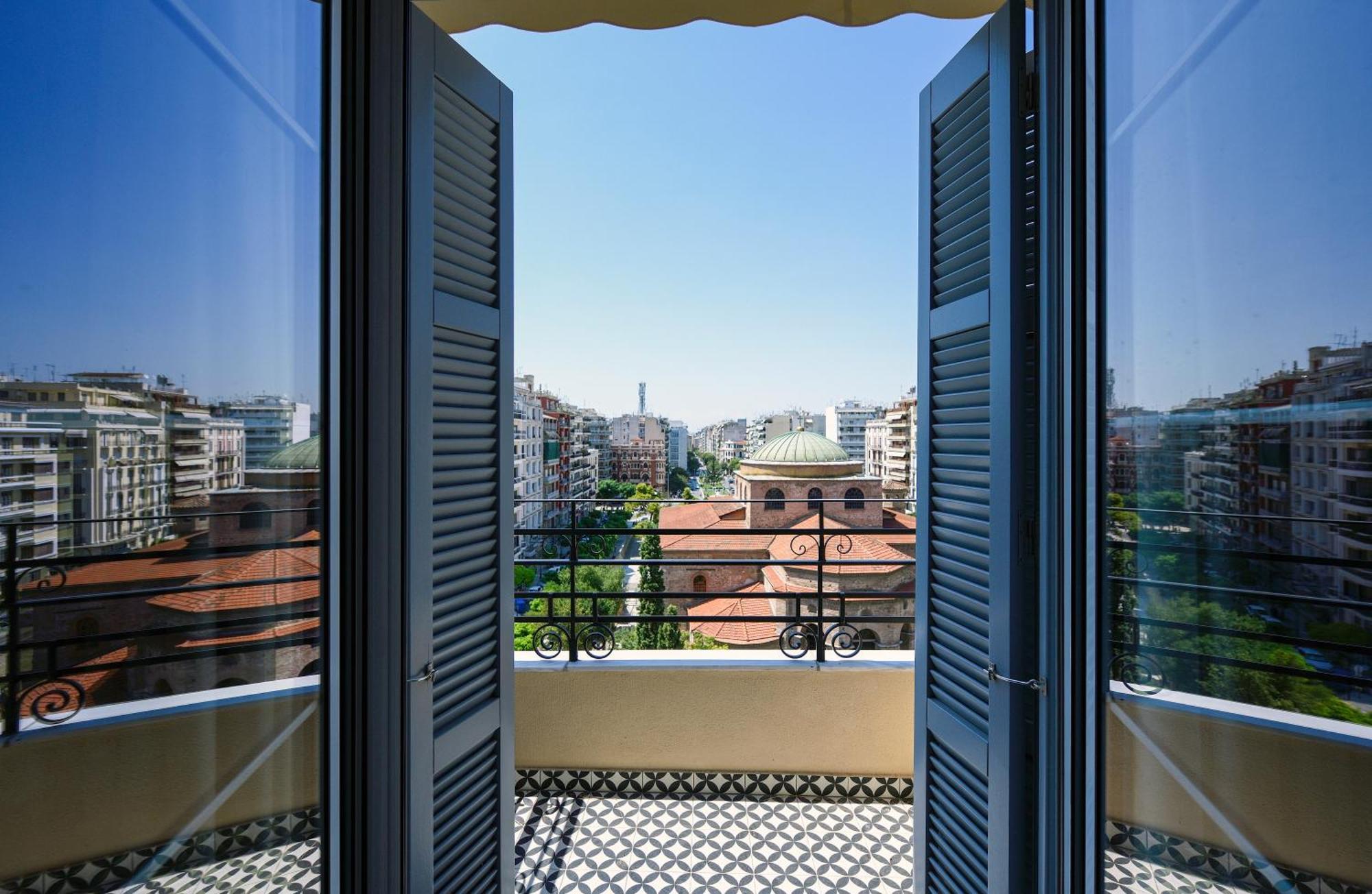 King Apartment Thessaloniki By Luxlikehome Tesalonika Bagian luar foto